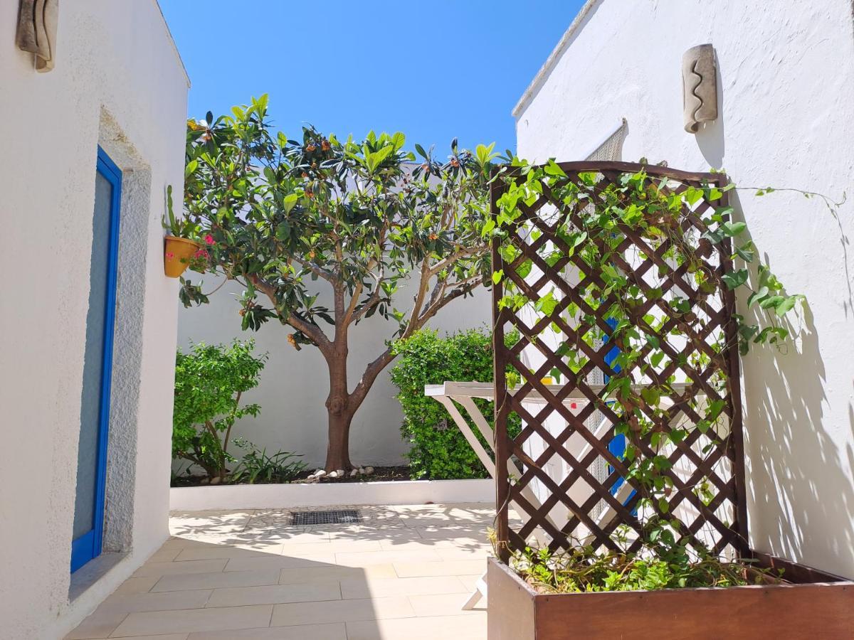Villa Mediterranea Torre dell'Orso Buitenkant foto