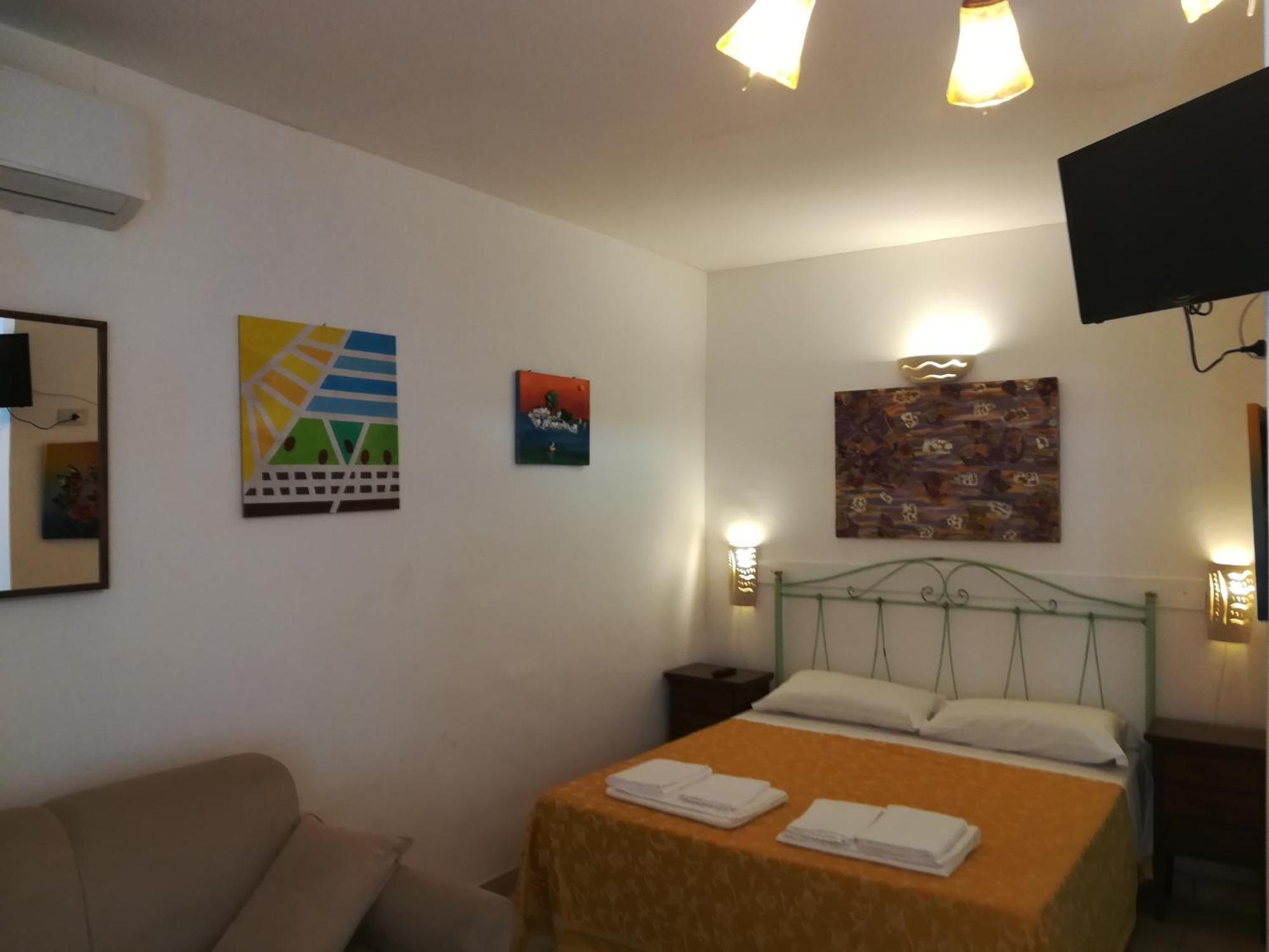 Villa Mediterranea Torre dell'Orso Buitenkant foto