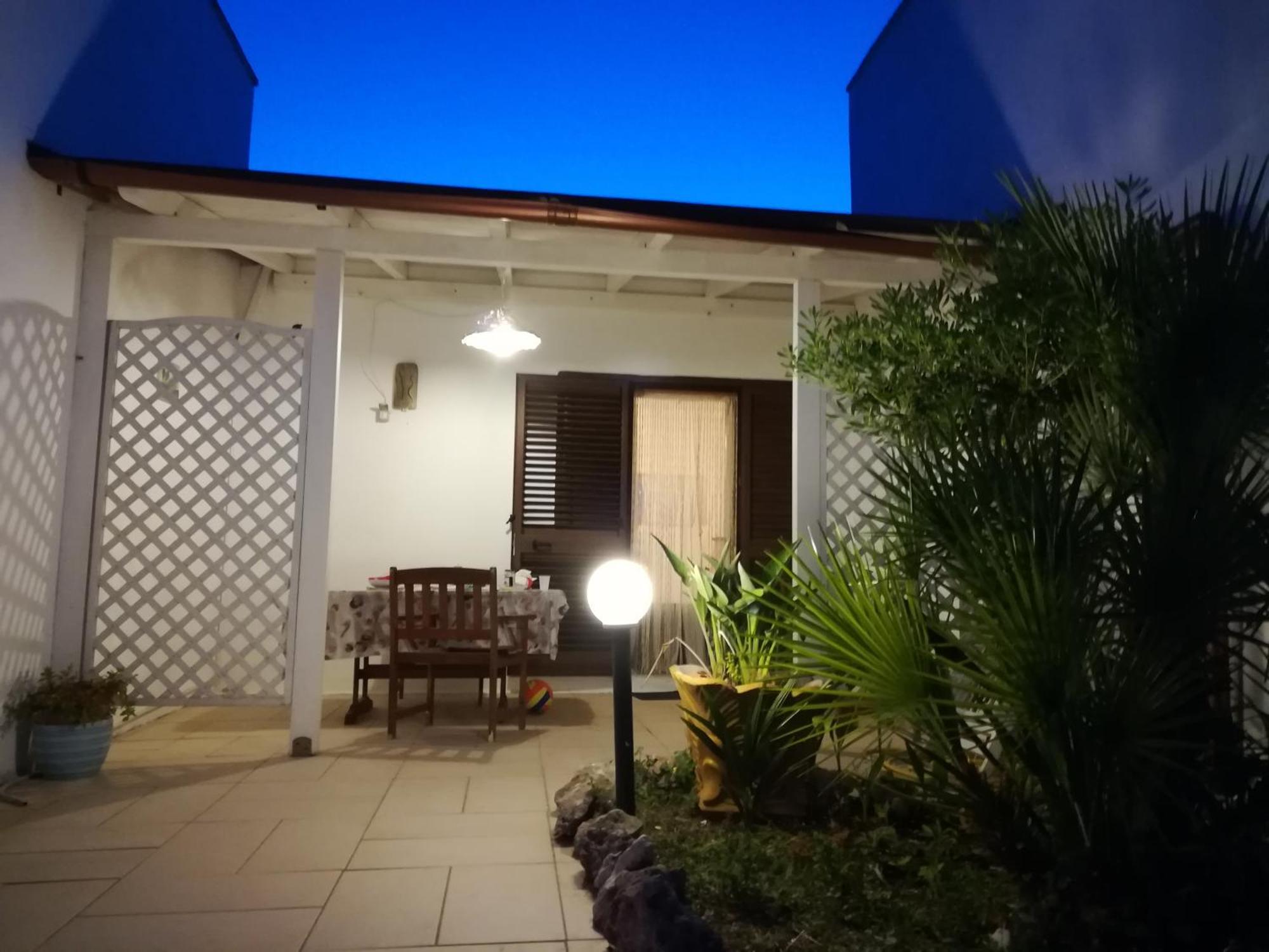 Villa Mediterranea Torre dell'Orso Buitenkant foto